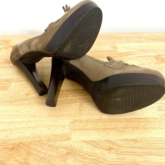 Stuart Weitzman Suede Tassup Moc Oxford Tassel Platform Heels, Women’s Size 7.5 - Picture 11 of 13